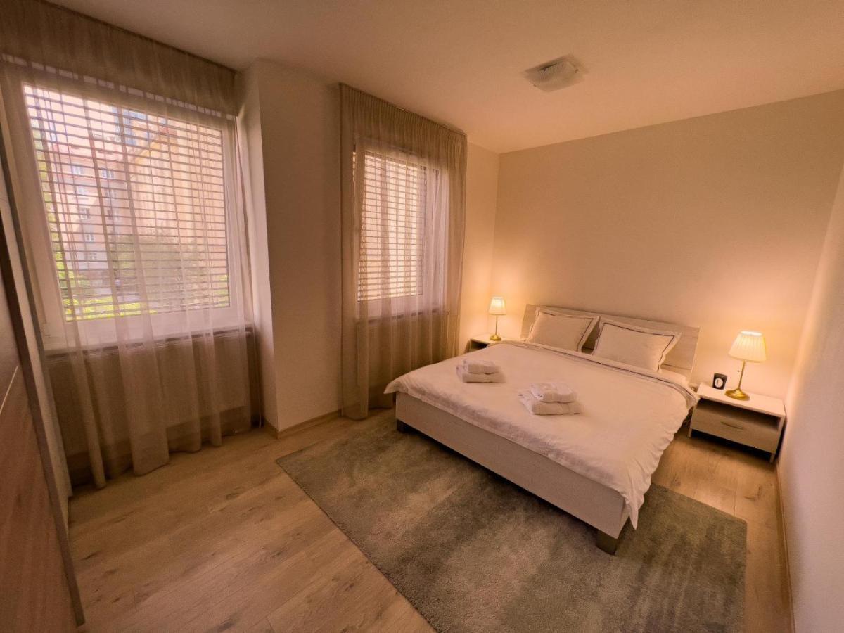 Elegant Escape Apartment I - City Centre Bratysława Zewnętrze zdjęcie