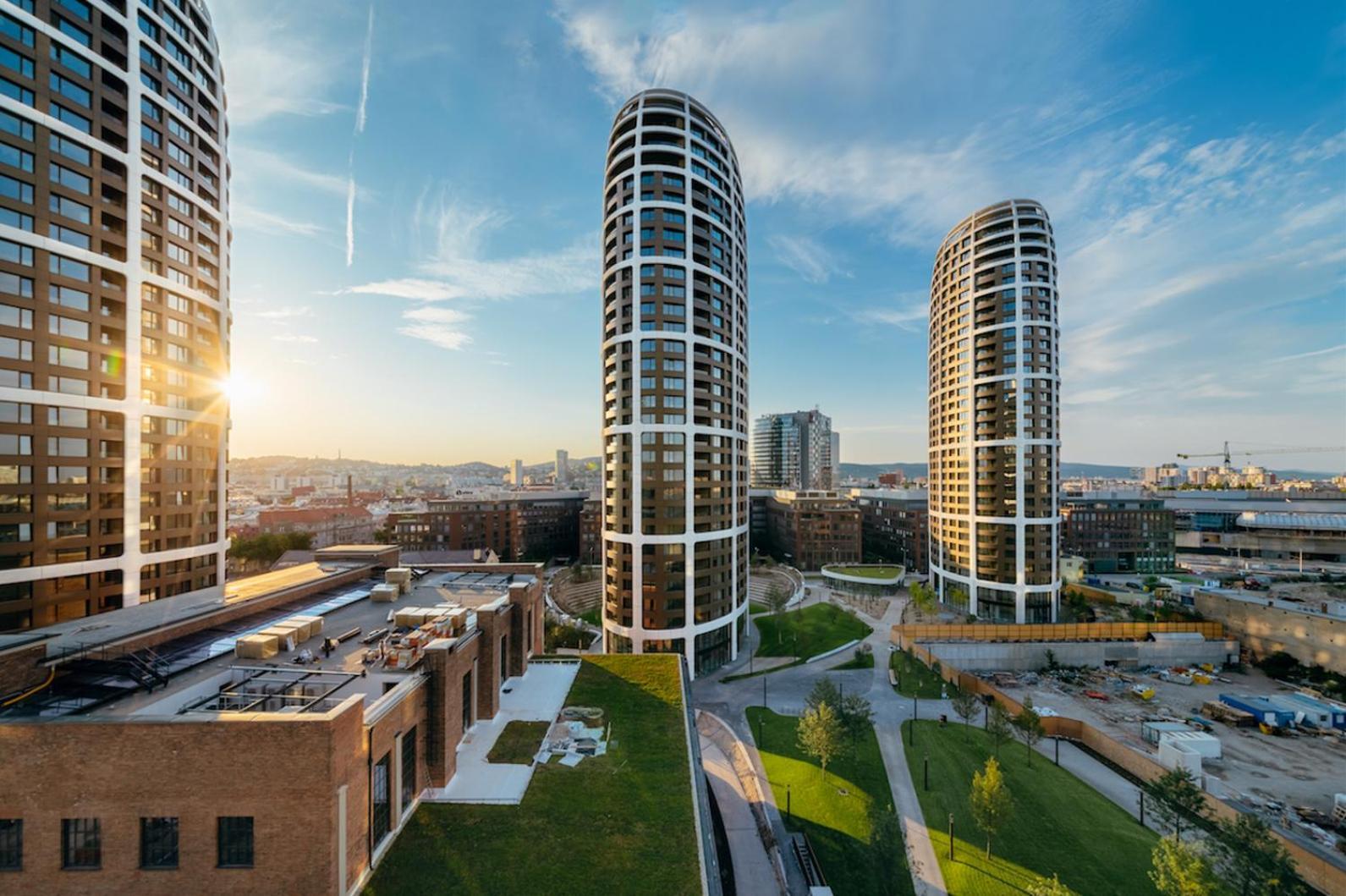 Elegant Escape Apartment I - City Centre Bratysława Zewnętrze zdjęcie